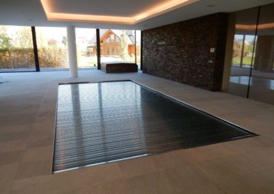 Relax venku i uvnitř domu - Nerezový bazén s lamelovým krytem - BWS Přerov