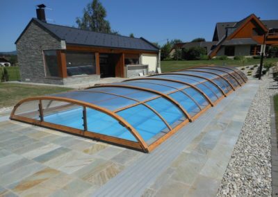 Střecha s imitací dřeva - Luxusní zastřešení na míru - BWS Přerov