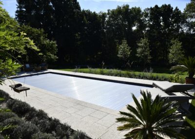 Luxusní bazén v přímořském stylu - Keramický bazén s lamelovým zakrytím - BWS Přerov