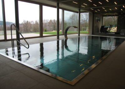 Nerezový bazén s výhledem - Interiérové bazény - BWS Přerov