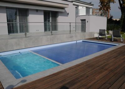 Vyladěný venkovní bazén - Luxusní bazény - BWS Přerov